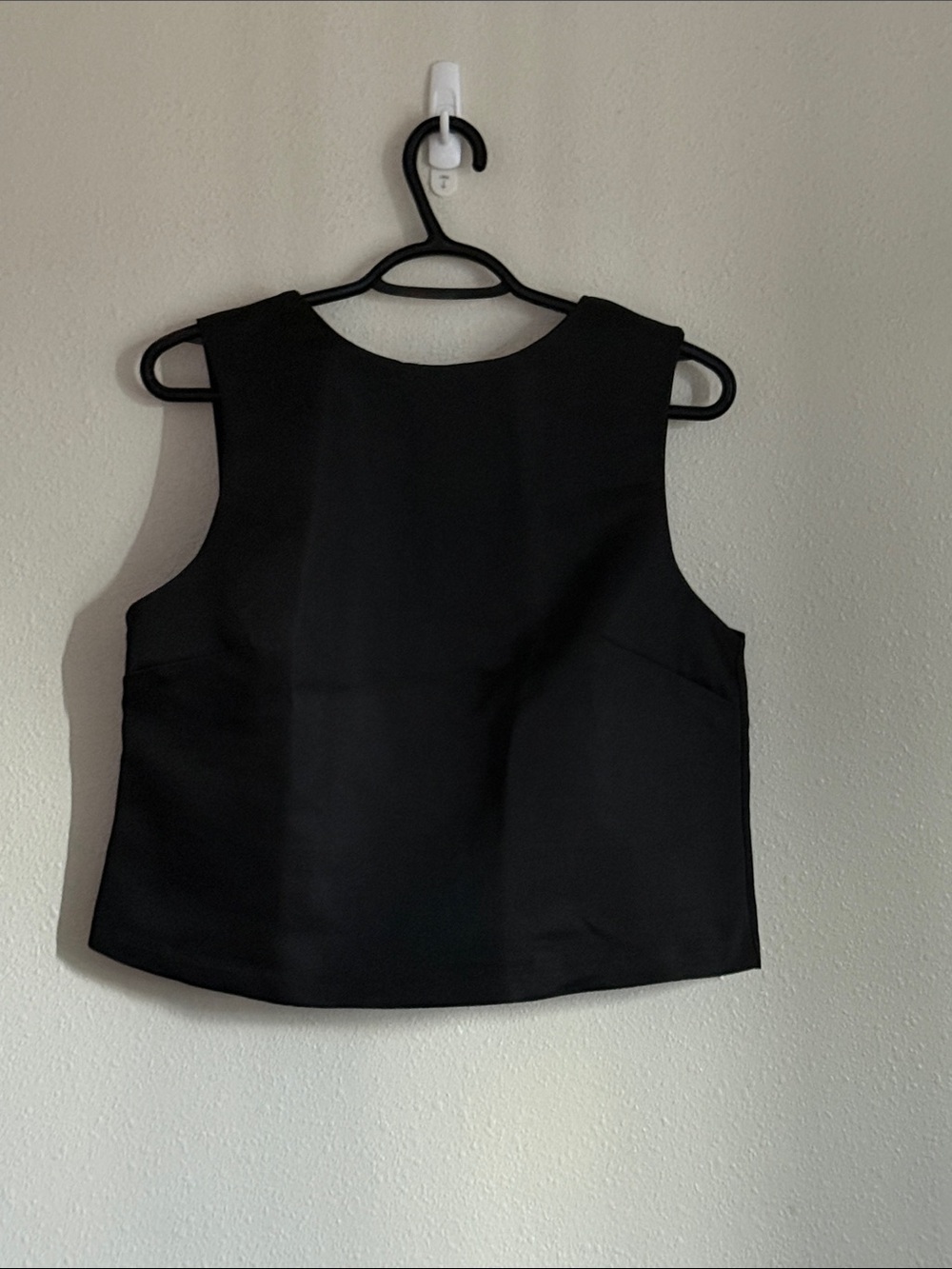 Divided Black Boxy satin  Sleeveless Crop Tank